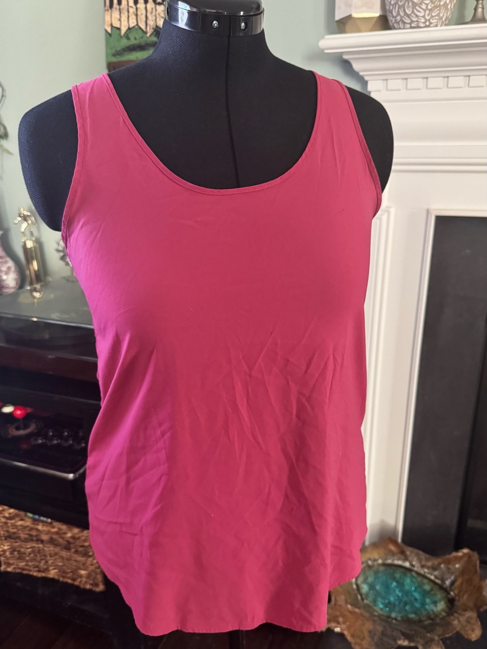 Pink Republic Women's Sleeveless Scoop Neck Tank Top in Hot Pink